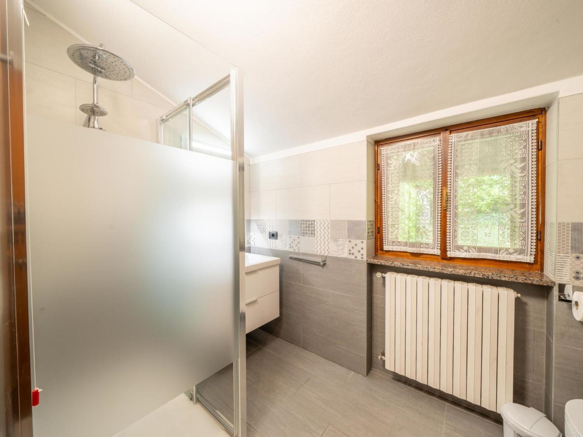 Apartment Tondo-2 By Interhome Castelveccana Exteriér fotografie